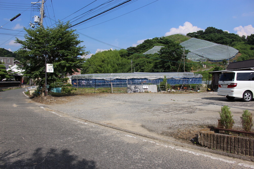 10ab1e26065cef669de2caf8588e424c